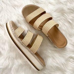 Universal Thread Wedge Sandals, Women’s Size 9, Beige/Tan, Great Condition